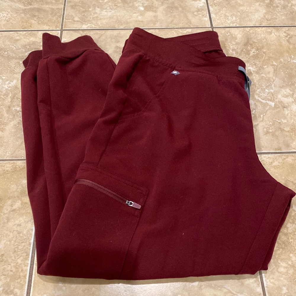 Fig’s Zamora Joggers